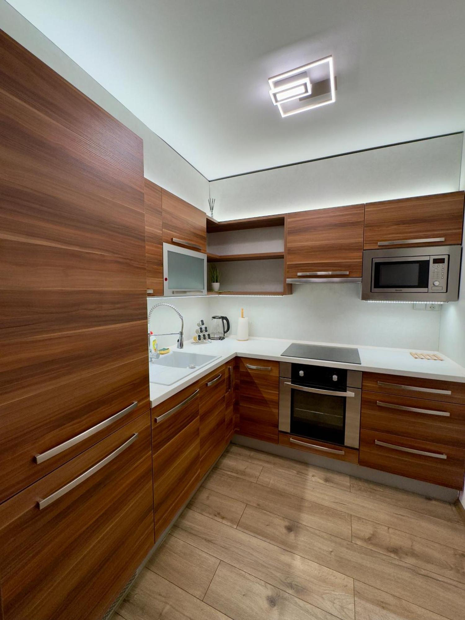 Apartament Smarty Choice Flat With Deluxe Kitchen